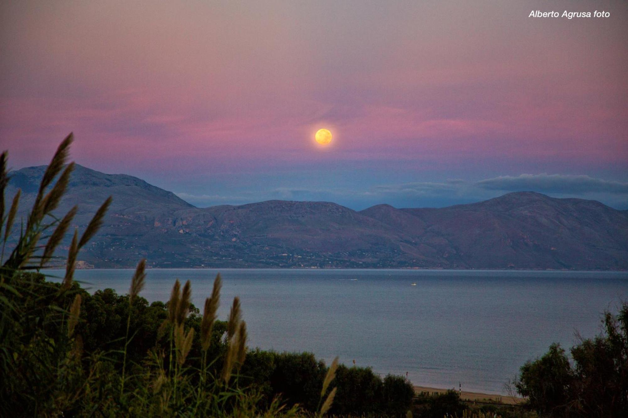 Sunset House Bed and Breakfast Balestrate Εξωτερικό φωτογραφία